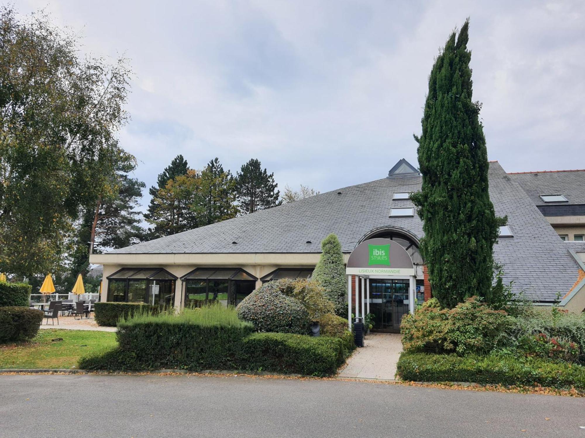 Ibis Styles Lisieux Normandie Dış mekan fotoğraf