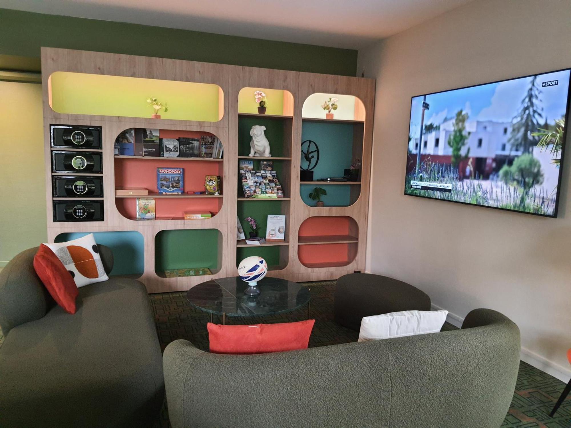 Ibis Styles Lisieux Normandie Dış mekan fotoğraf
