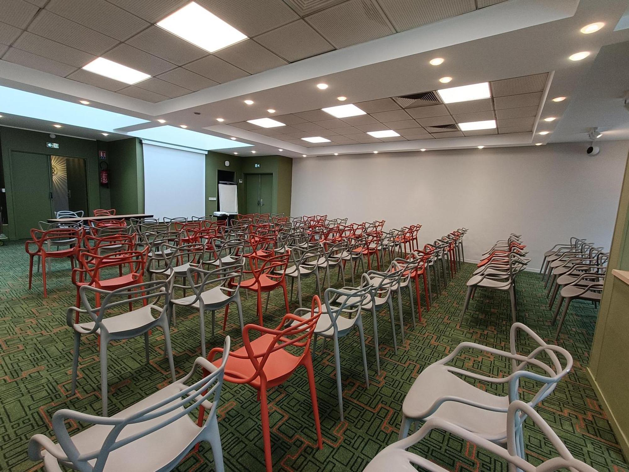 Ibis Styles Lisieux Normandie Dış mekan fotoğraf