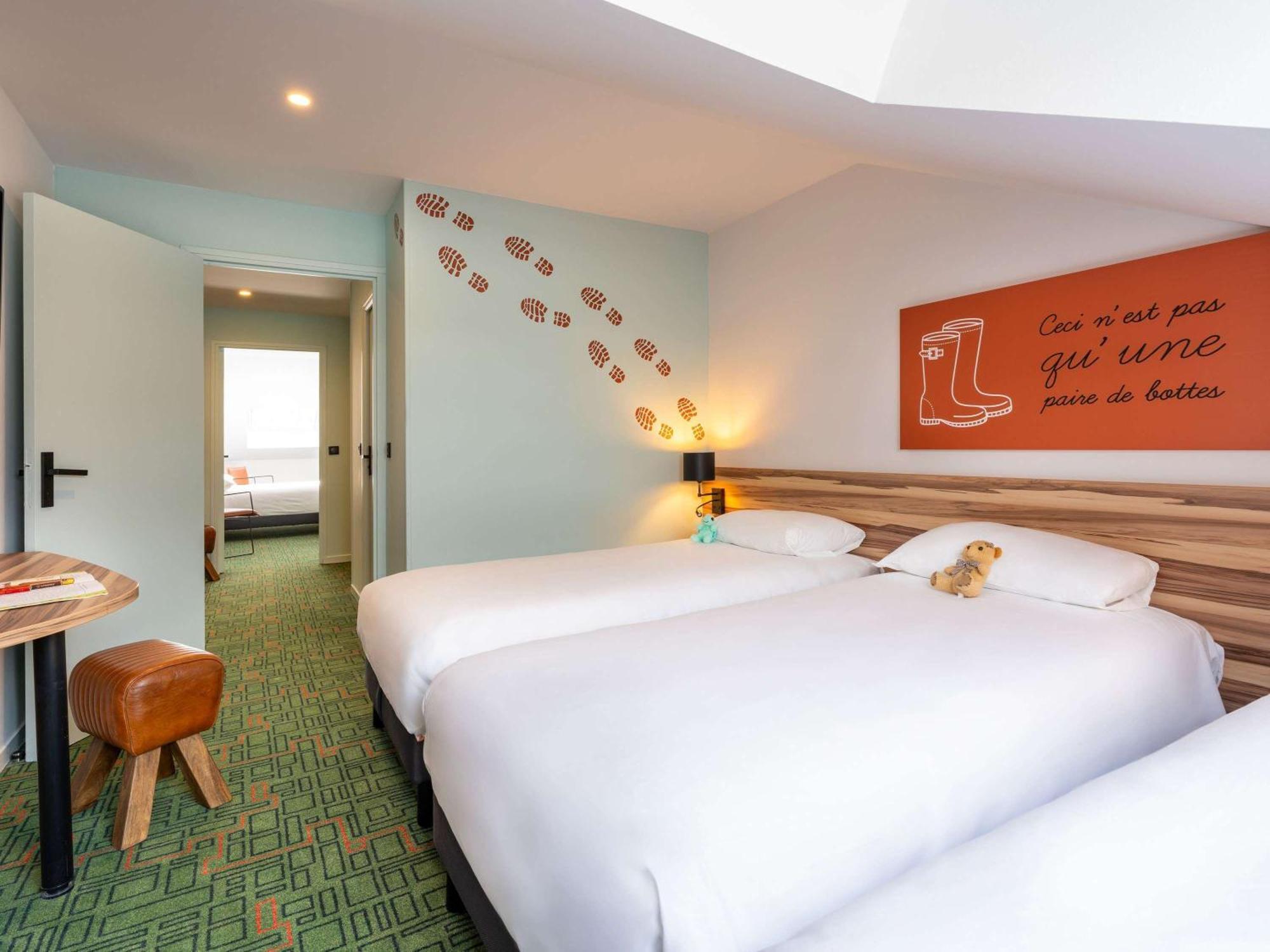 Ibis Styles Lisieux Normandie Dış mekan fotoğraf