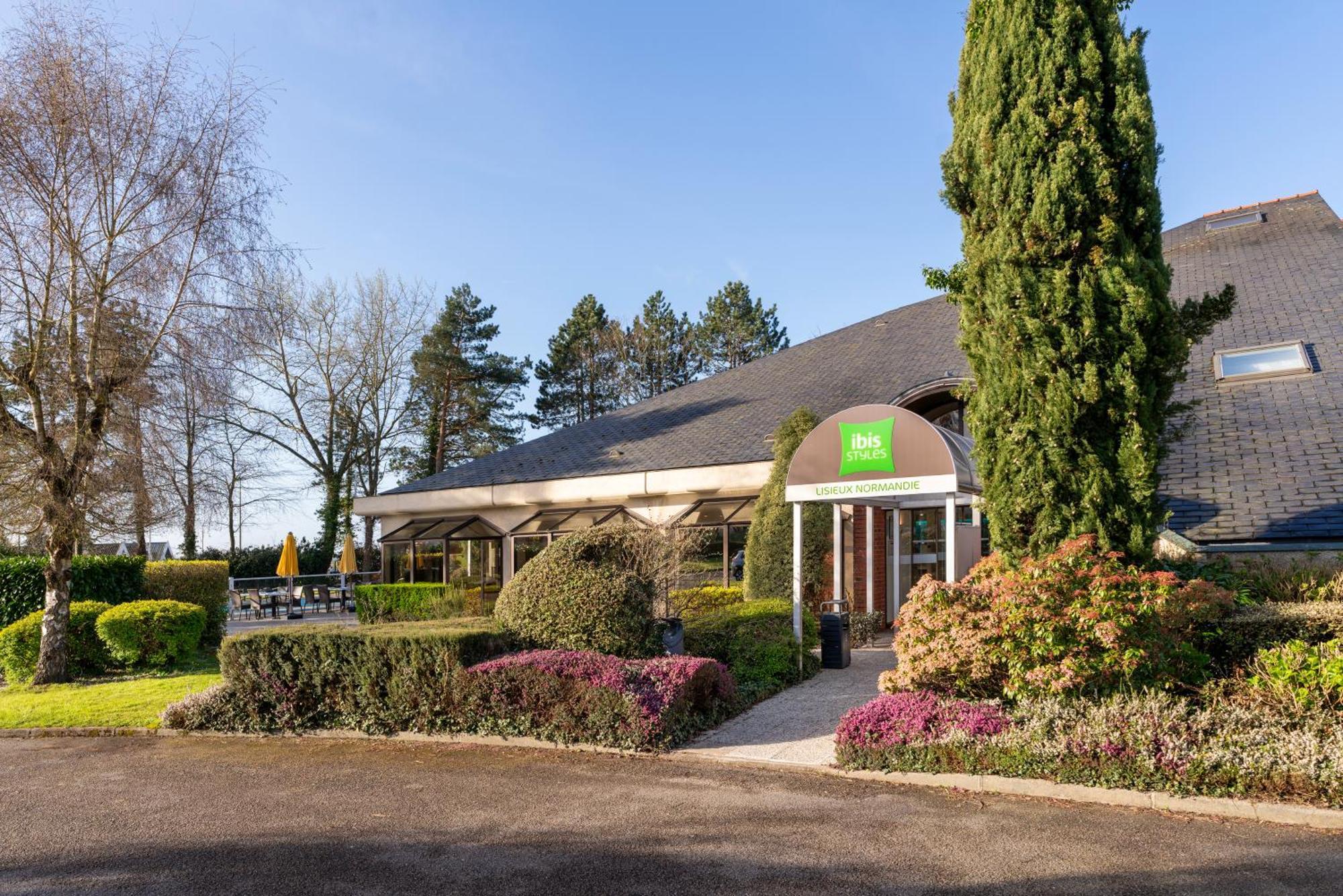 Ibis Styles Lisieux Normandie Dış mekan fotoğraf
